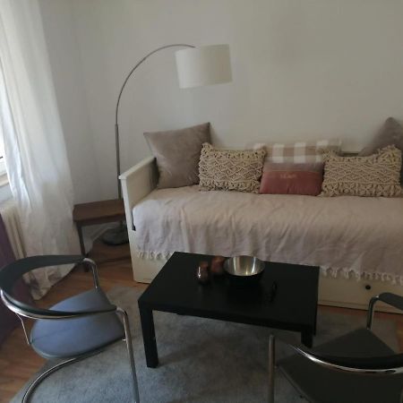 Amelies City Apartement Оффенбах Экстерьер фото